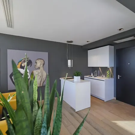 Apartment Ma Maison No. 3: Downtown Loft Near Acropolis With High-speed Internet